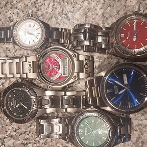 Lot,6 working watches.